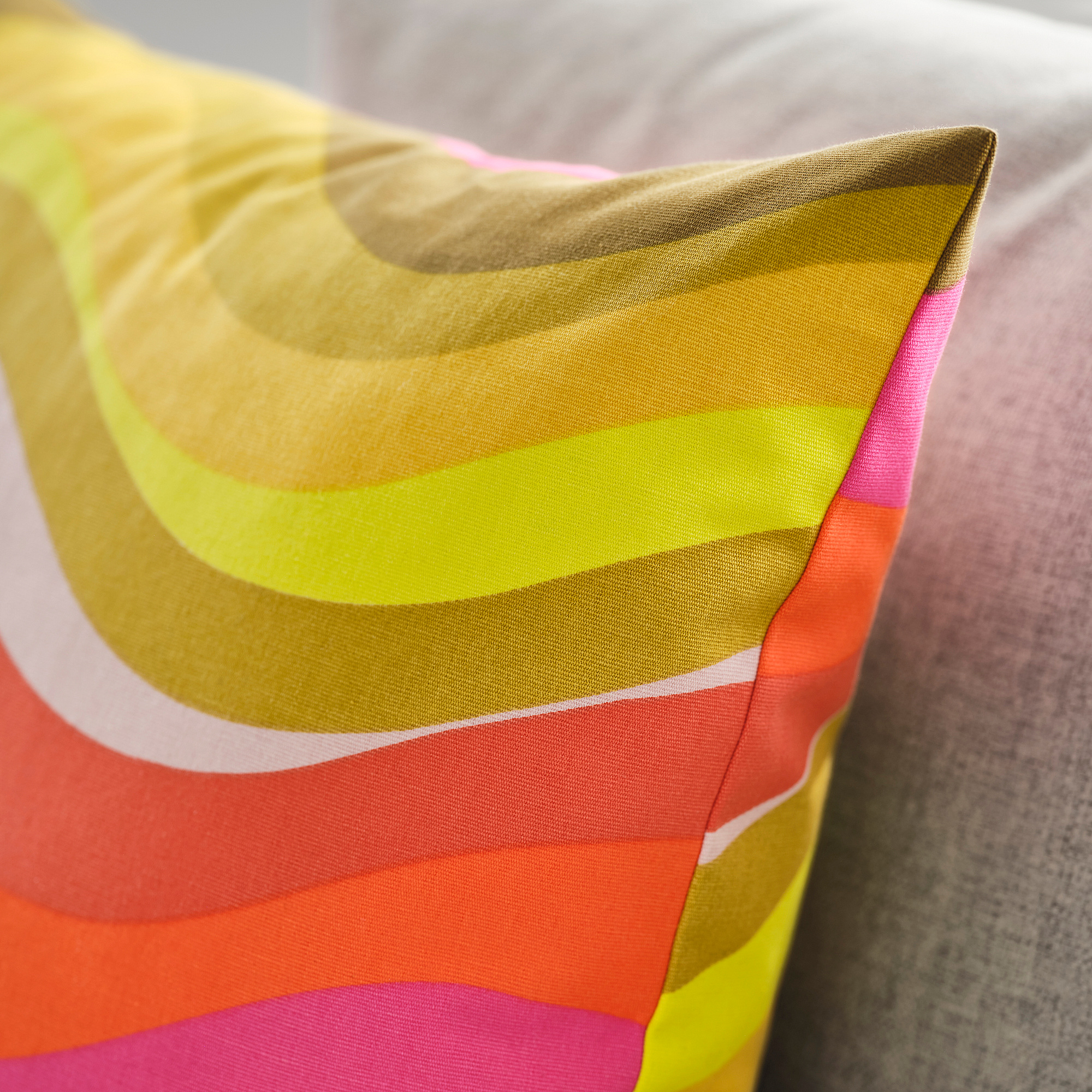 MYGGBLOMSTER cushion cover
