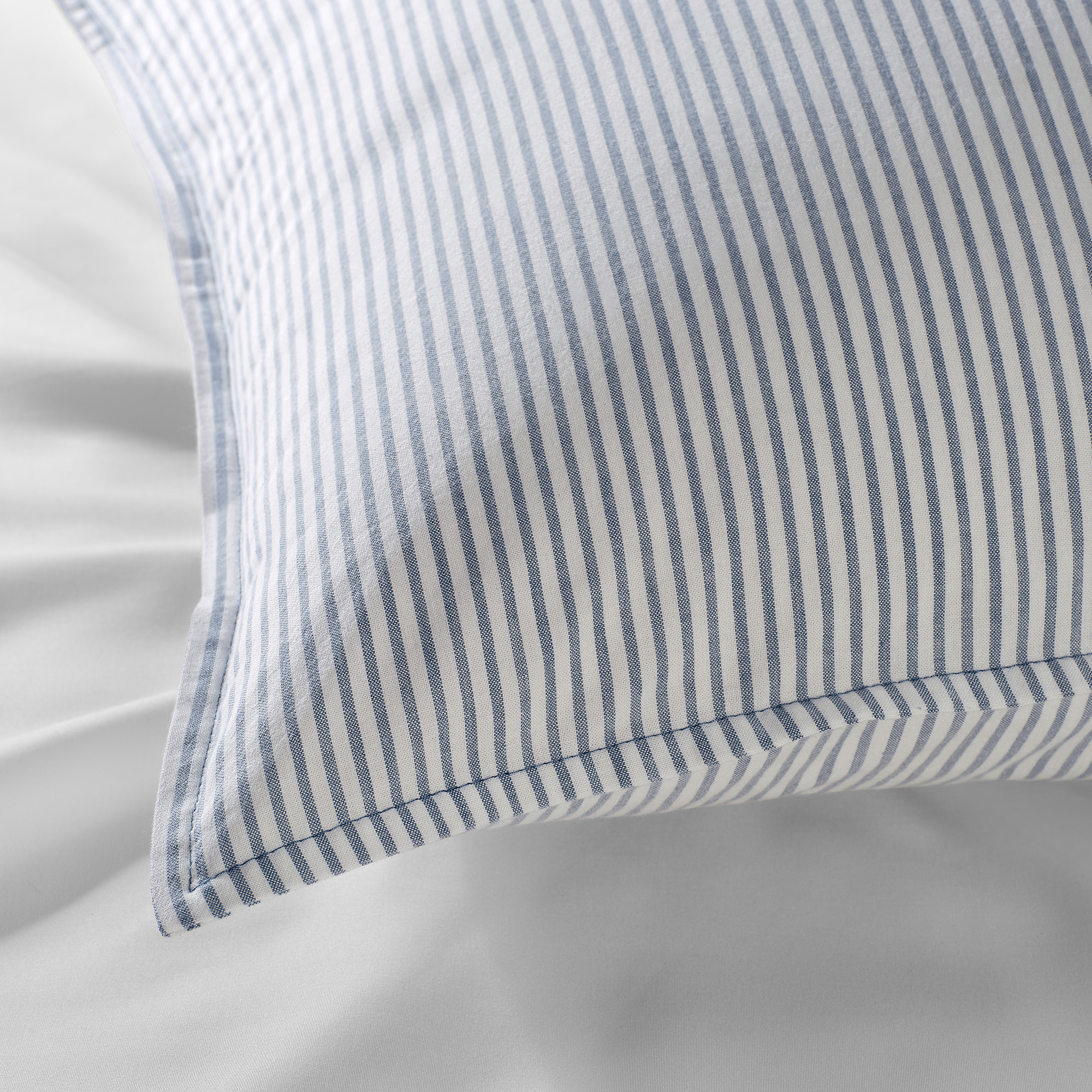 SOLFIBBLA pillowcase