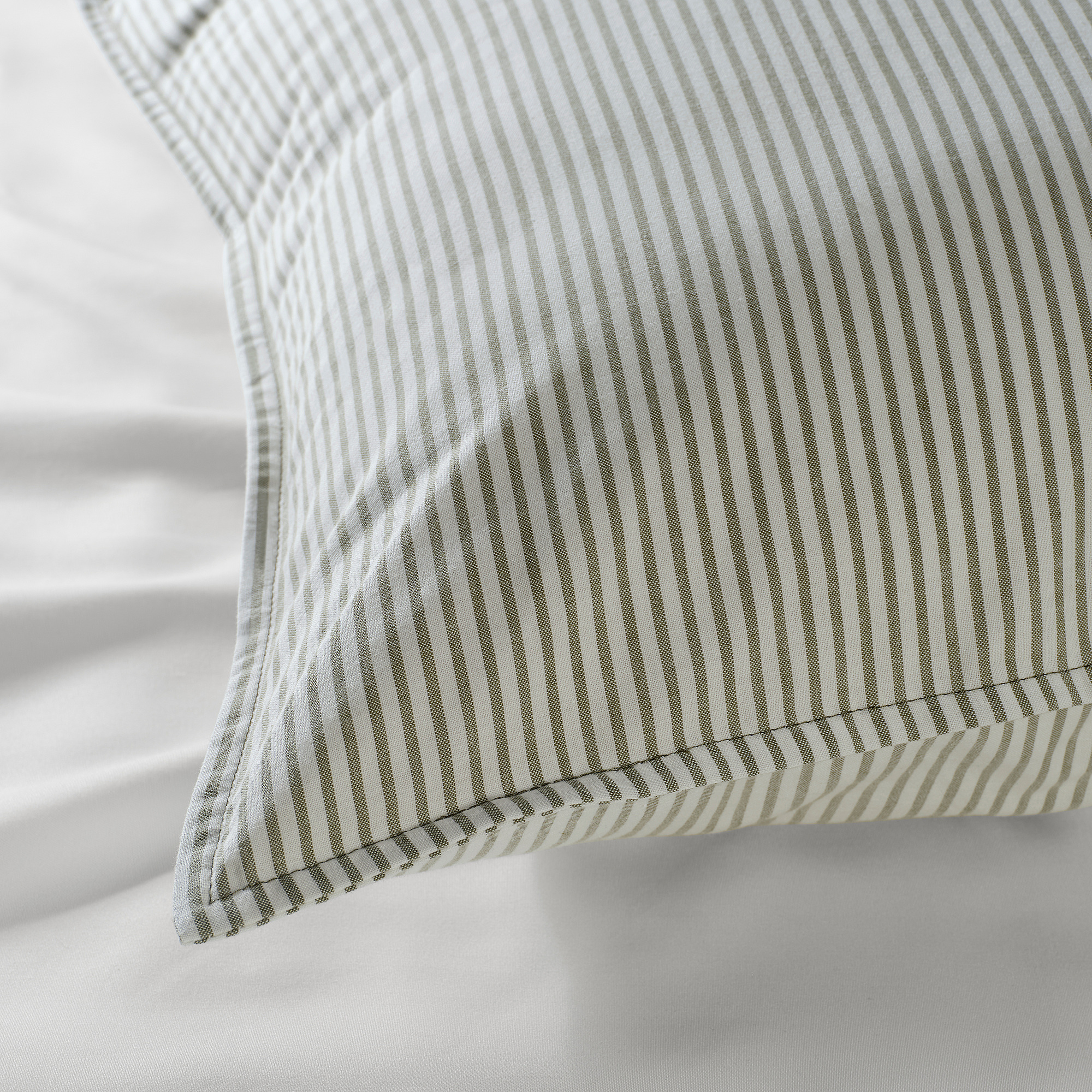 SOLFIBBLA pillowcase