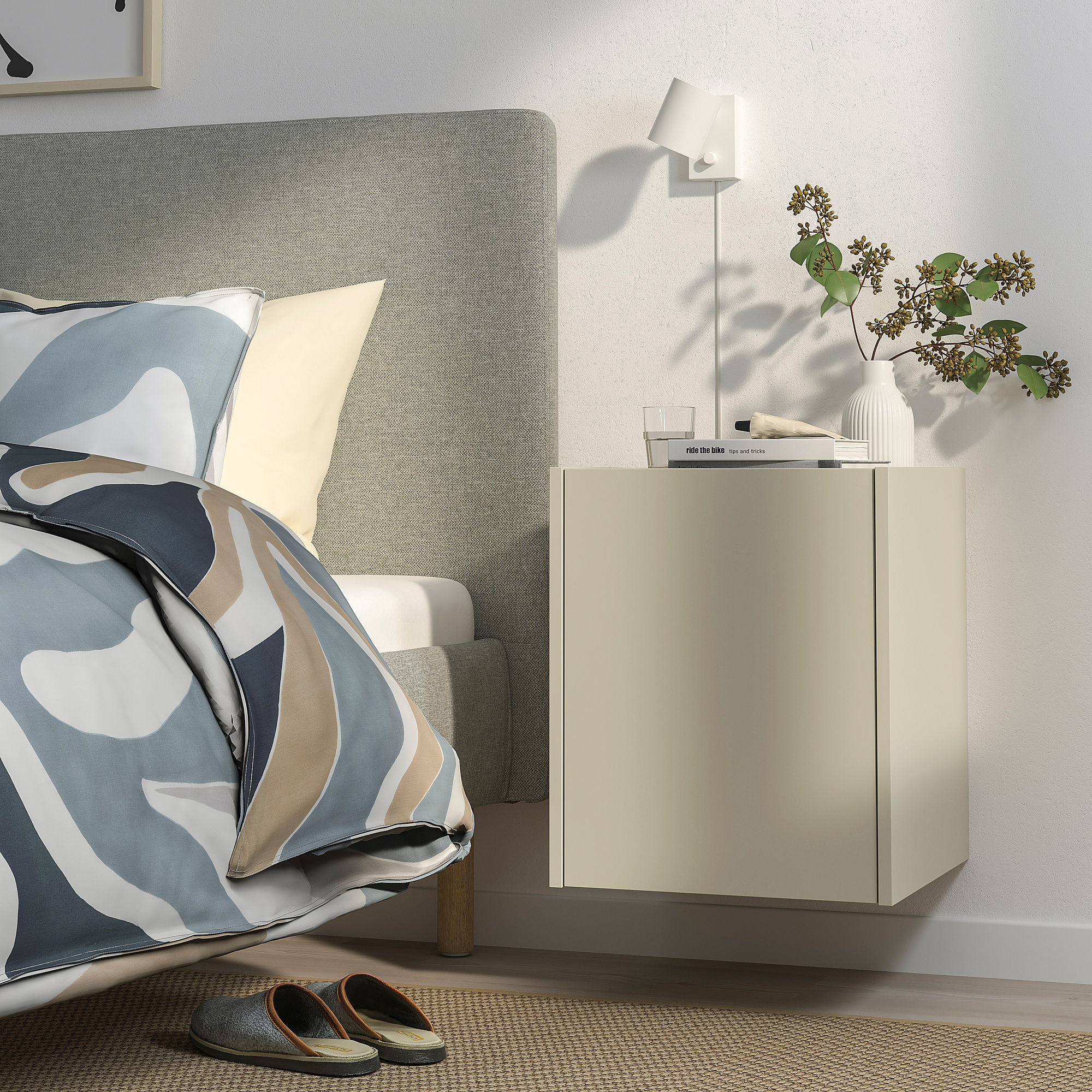 PLÖJKER bedside table