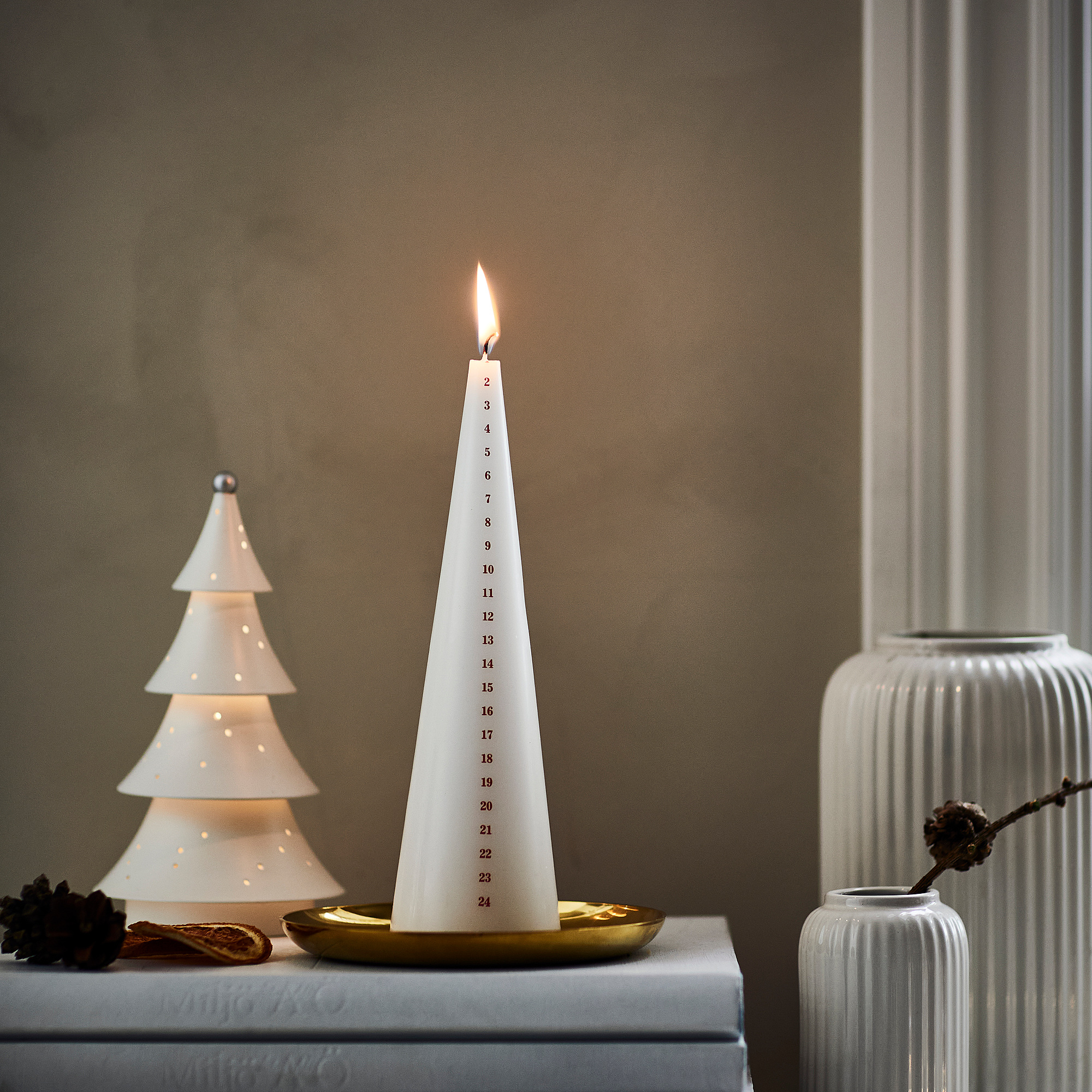 VINTERFINT unscented pillar candle