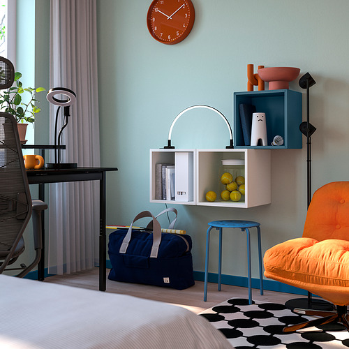 EKET 上牆式貯物組合