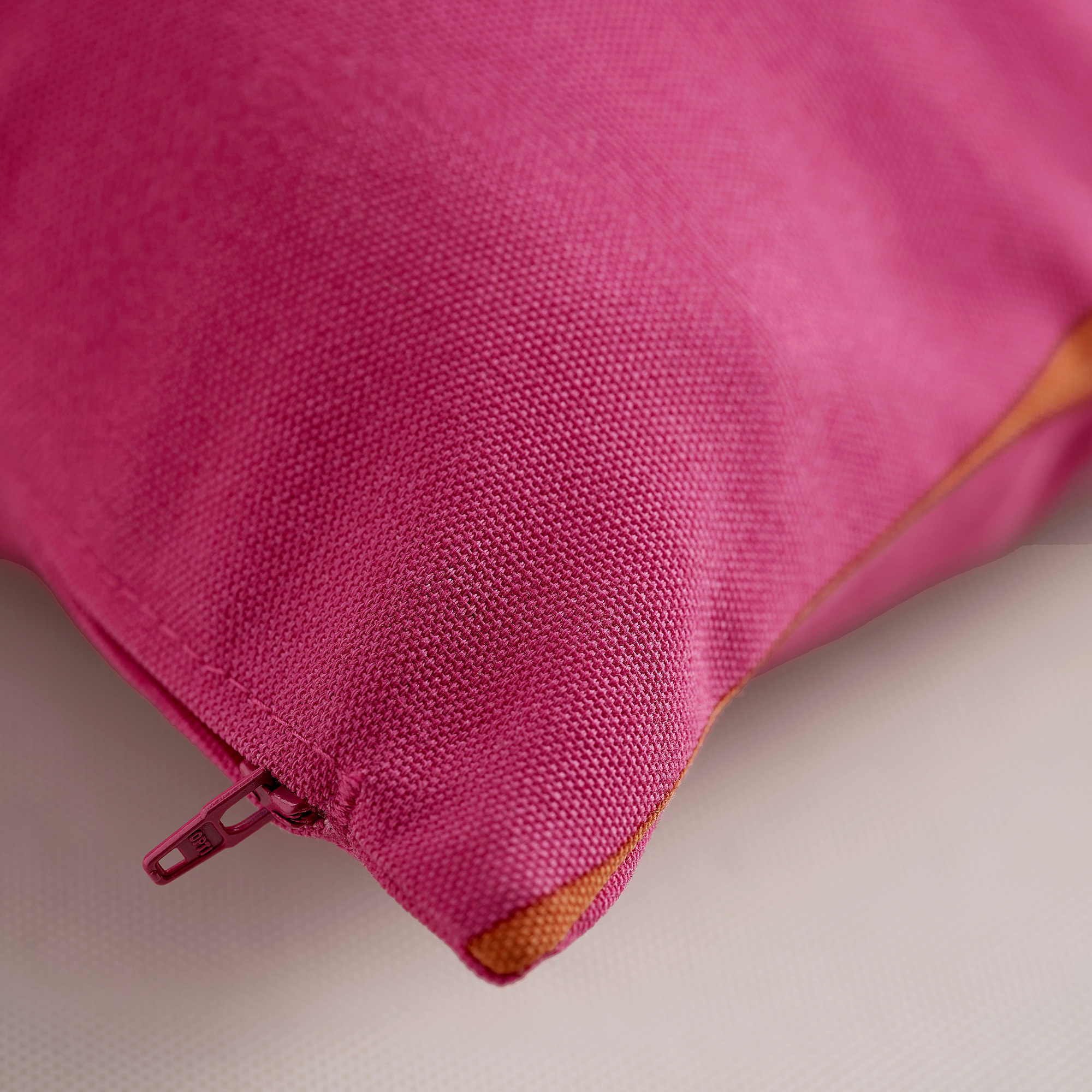 GULLBERGSÖ cushion cover