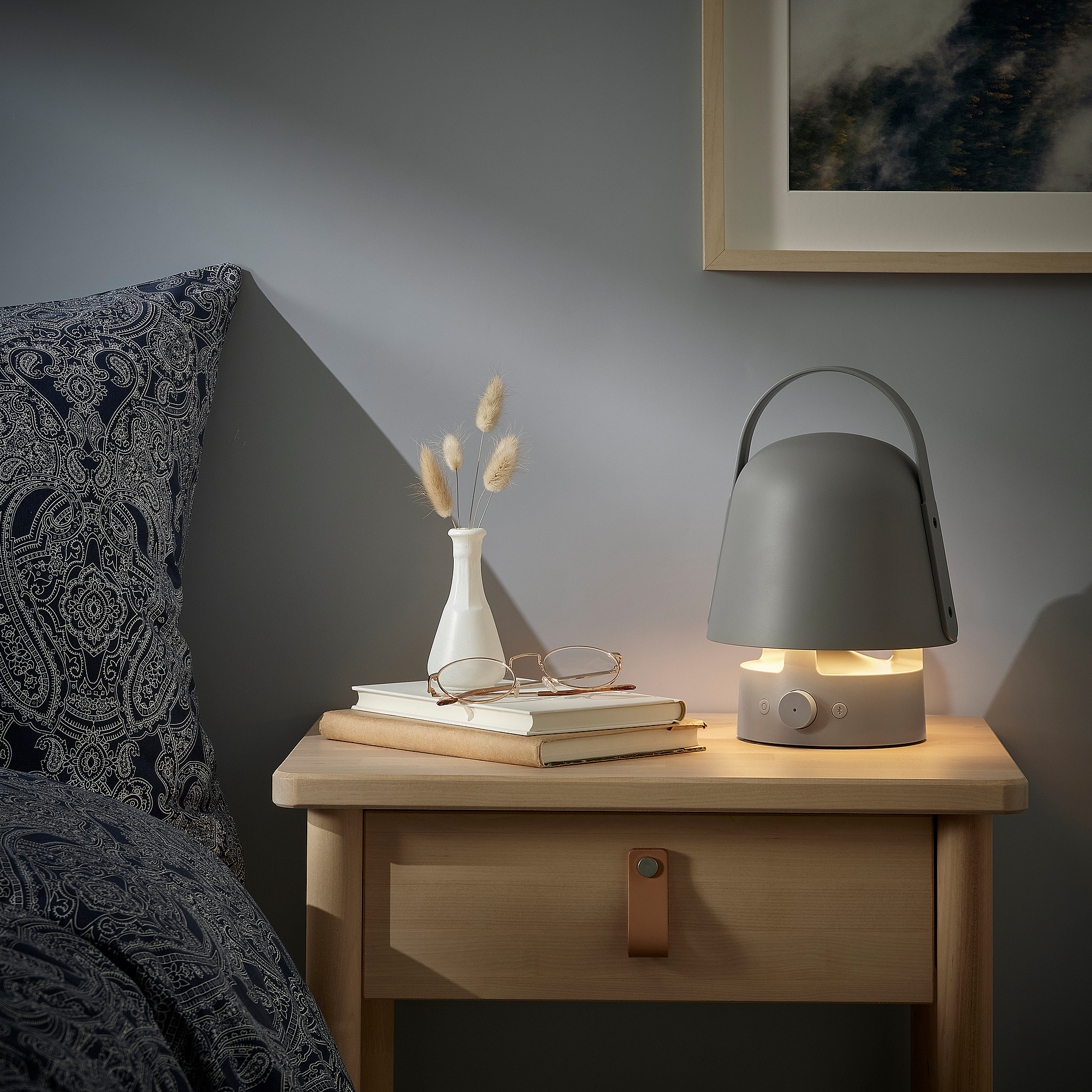 VAPPEBY bluetooth speaker lamp