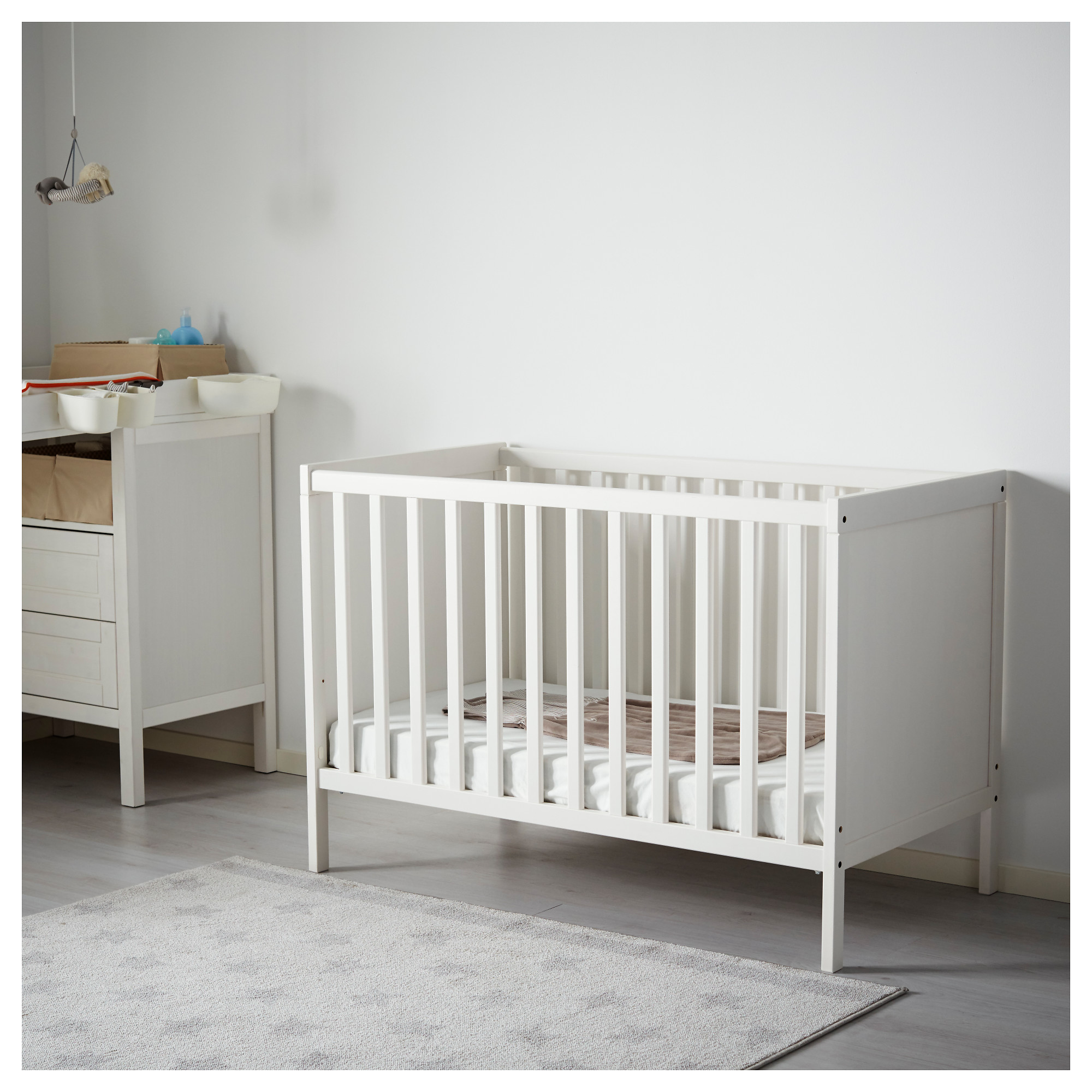 baby cot price