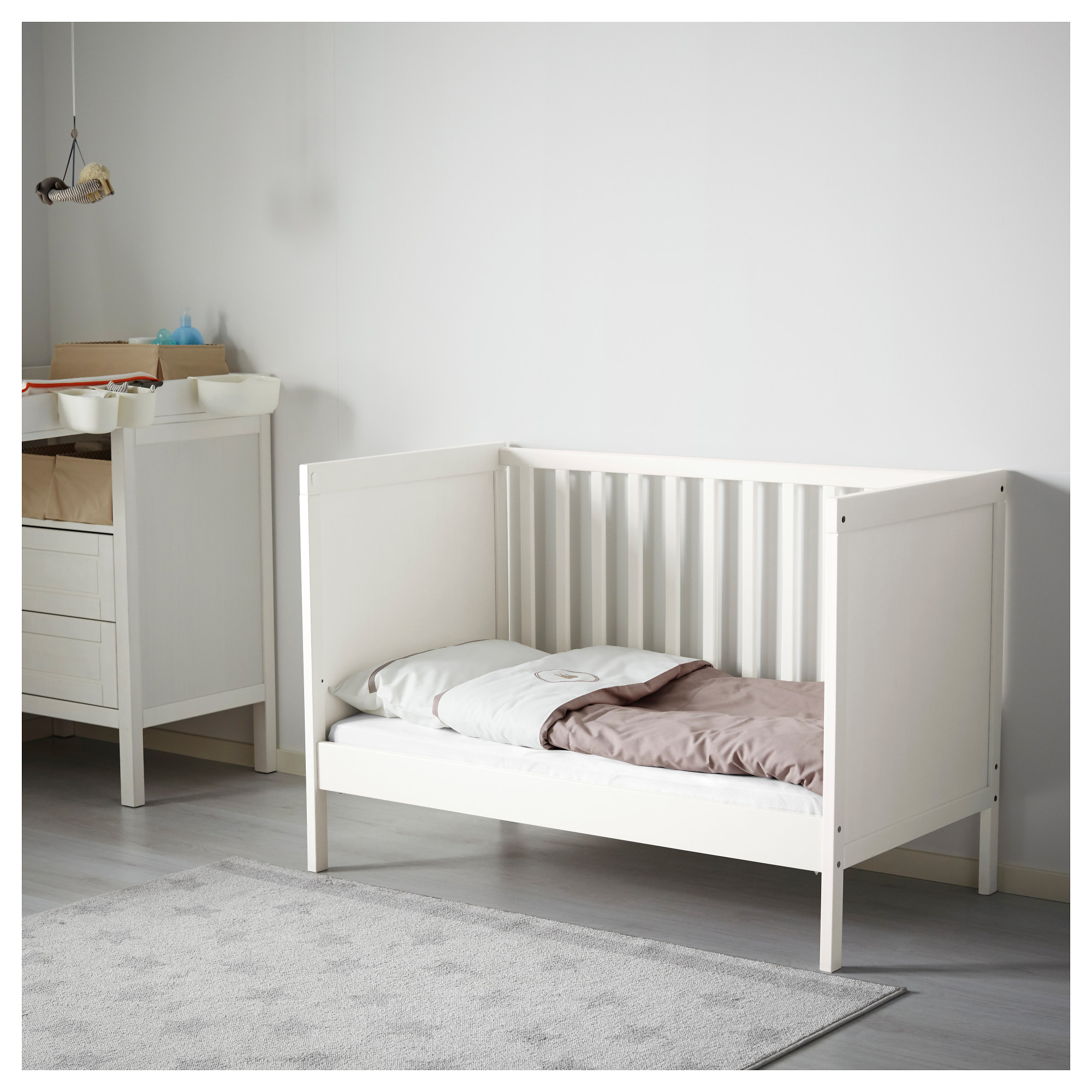 cot bed bumper