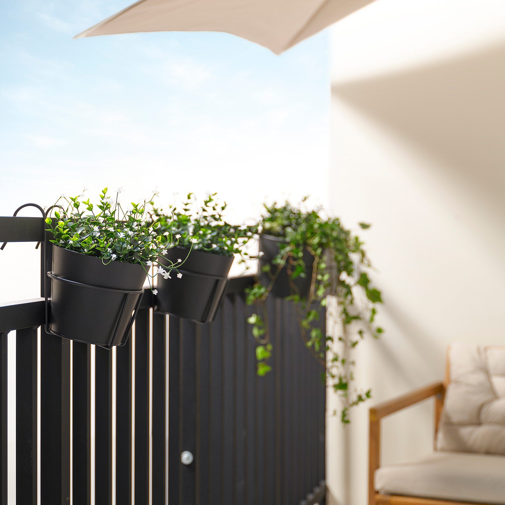 VITLÖK plant pot with holder