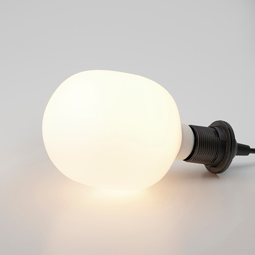 TRÅDFRI LED bulb E27 470 lumen