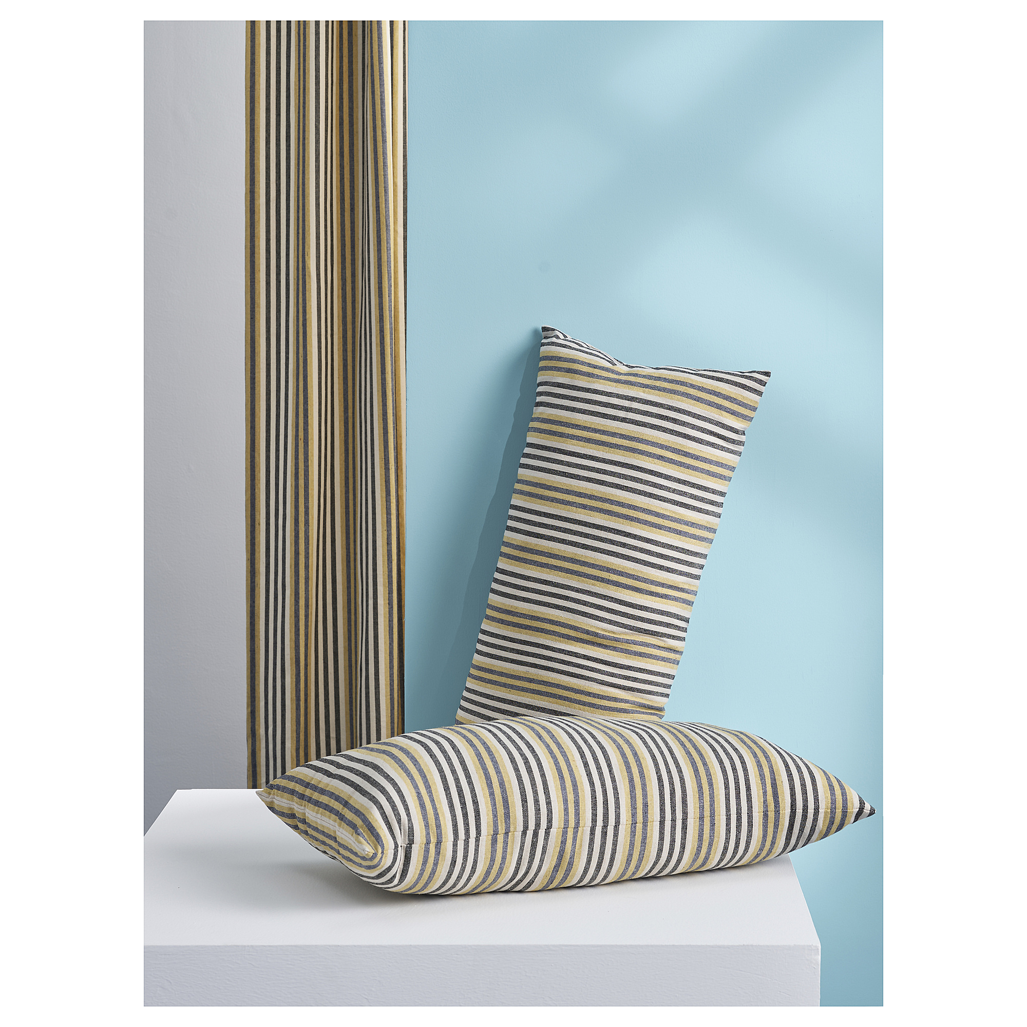 BARRMYNTA cushion