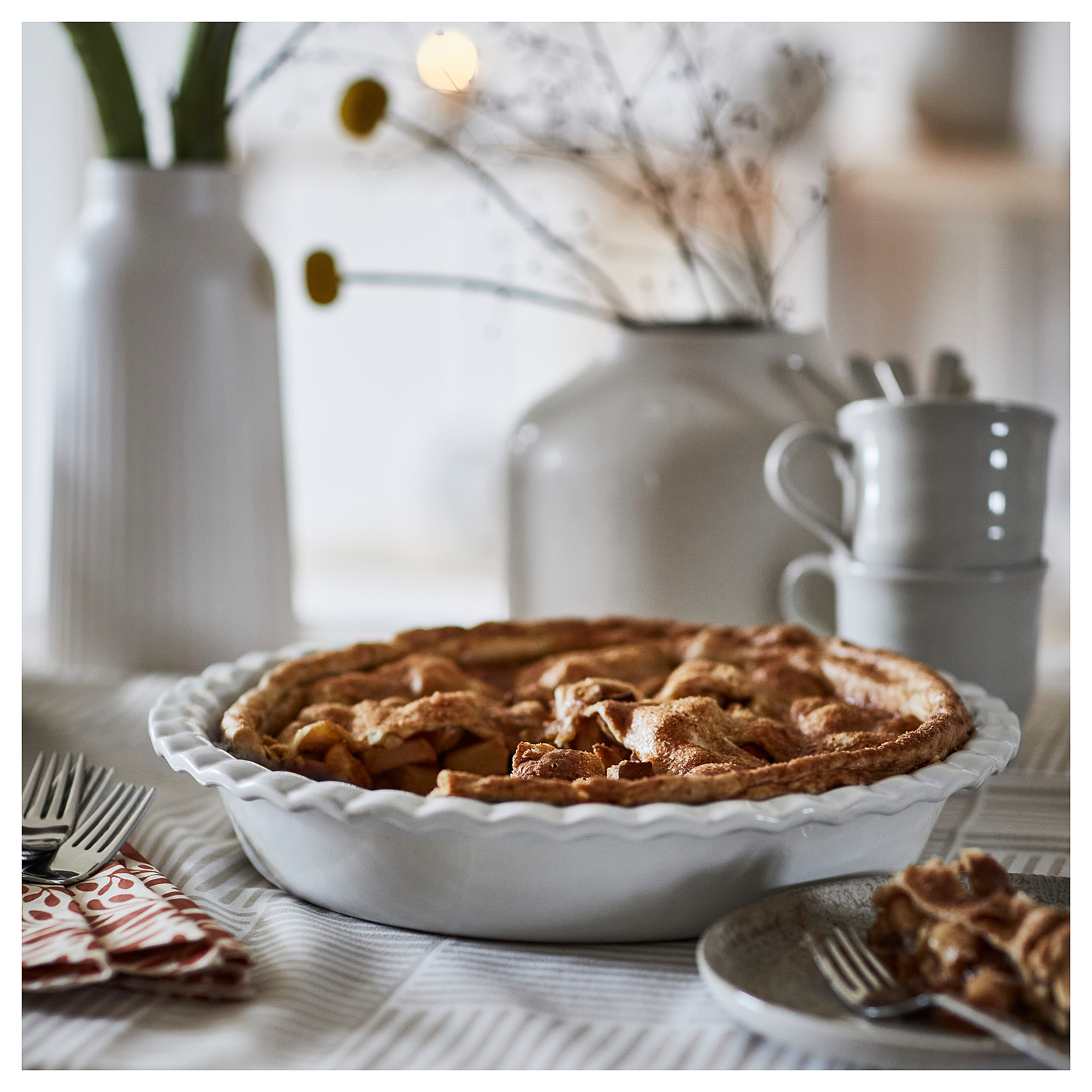 HÖSTAGILLE pie dish