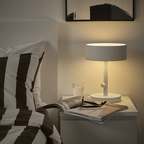 NYMÅNE table lamp