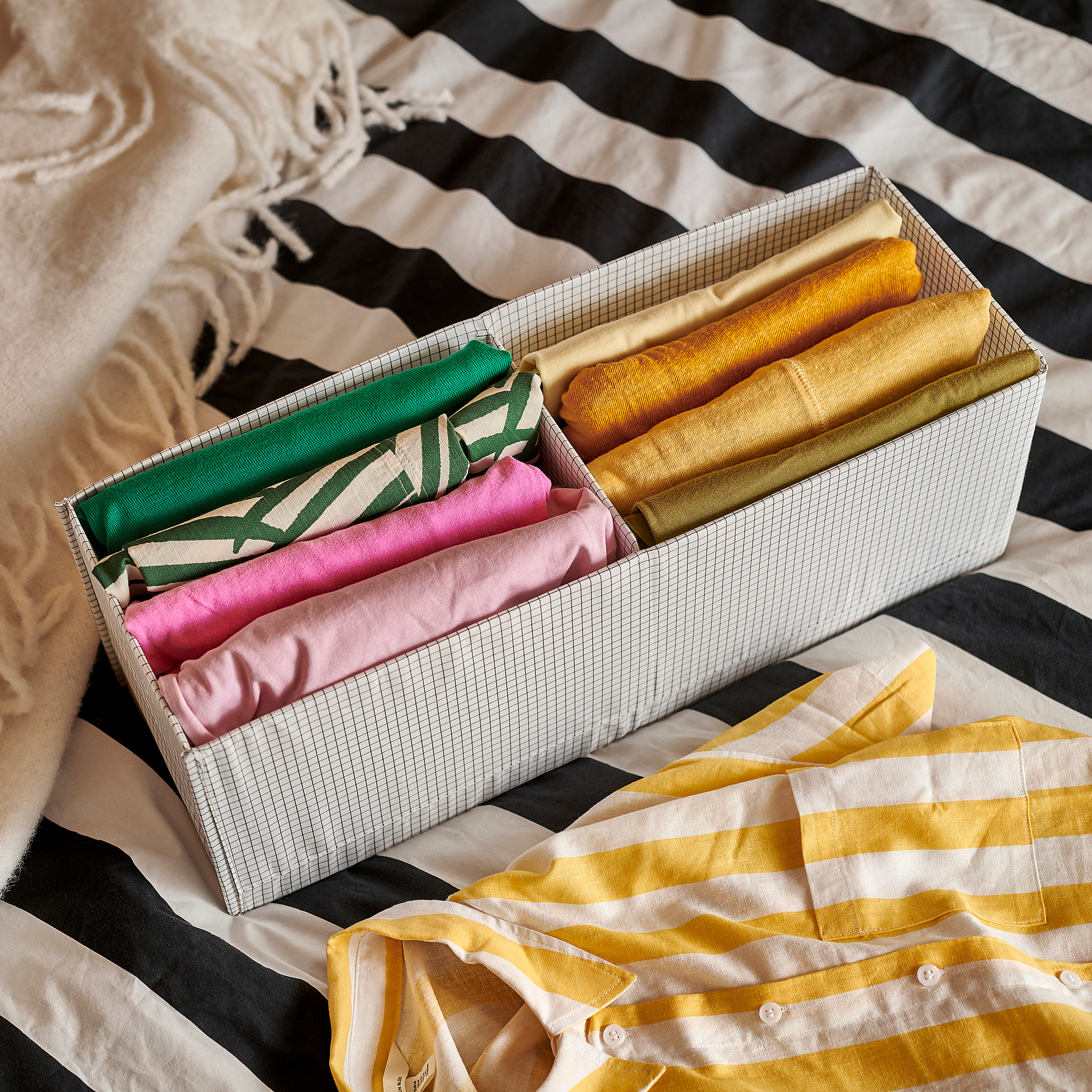 STUK box with compartments