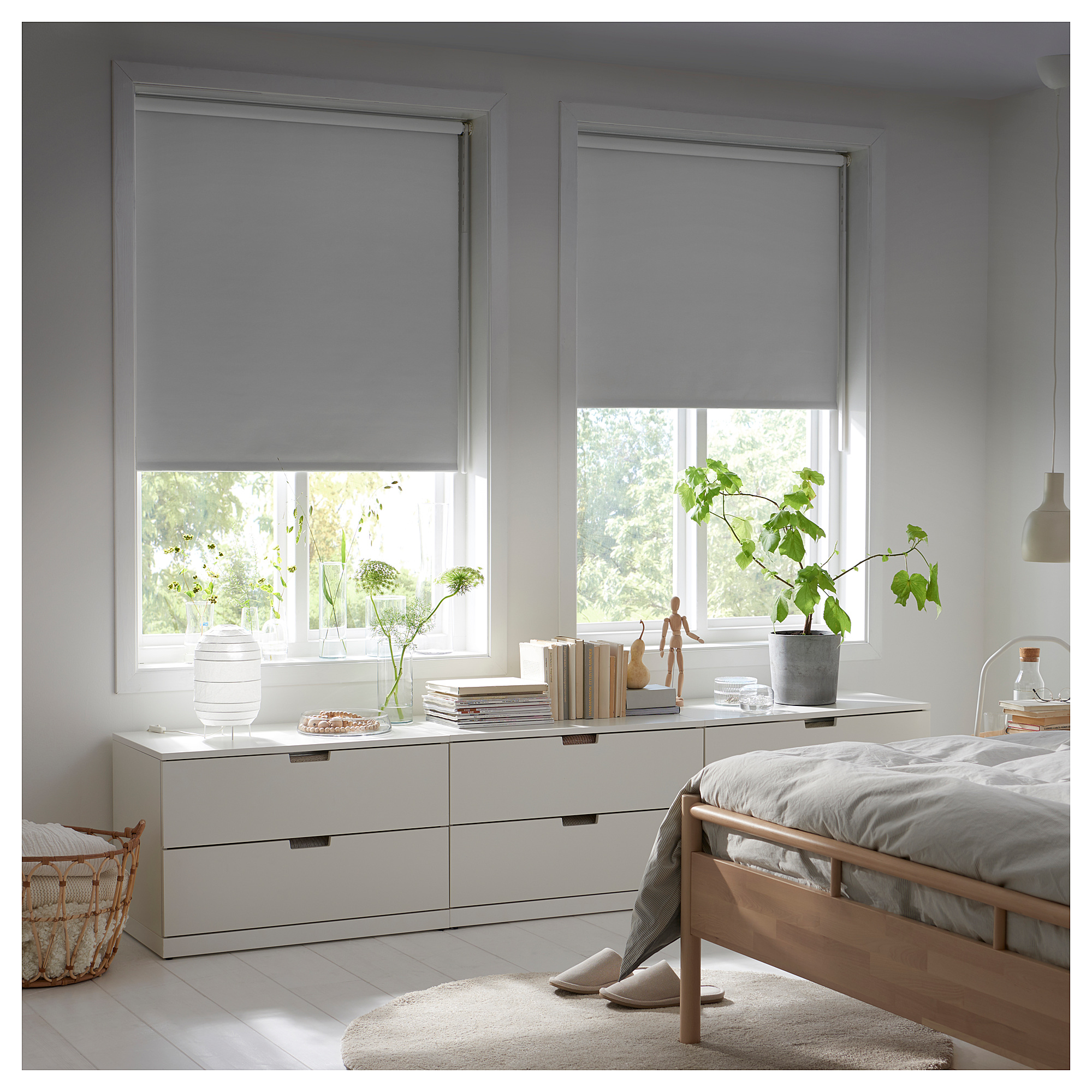 FRIDANS block-out roller blind