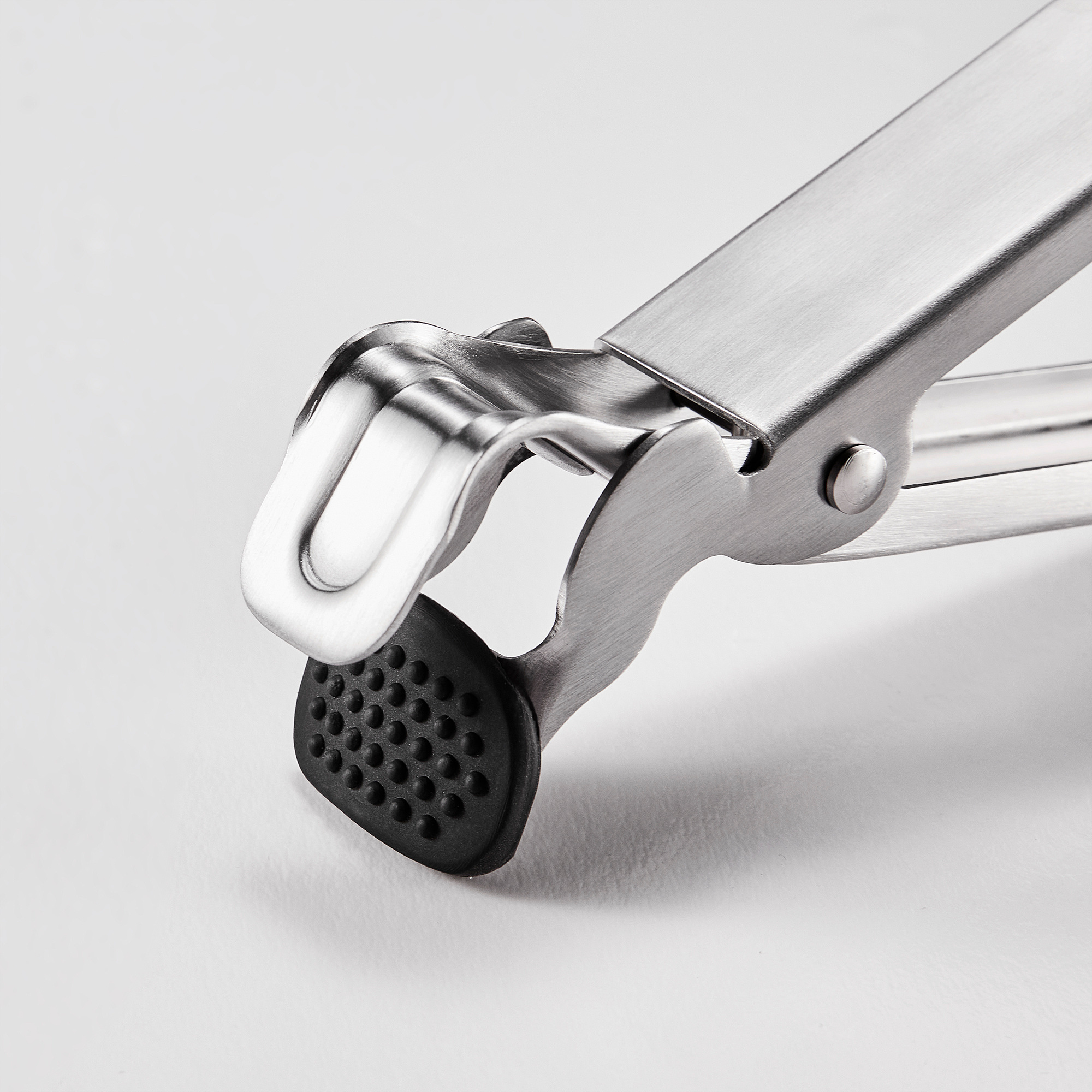 IDEALISK gripper for warm dishes