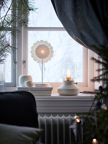 TÄRNABY table lamp