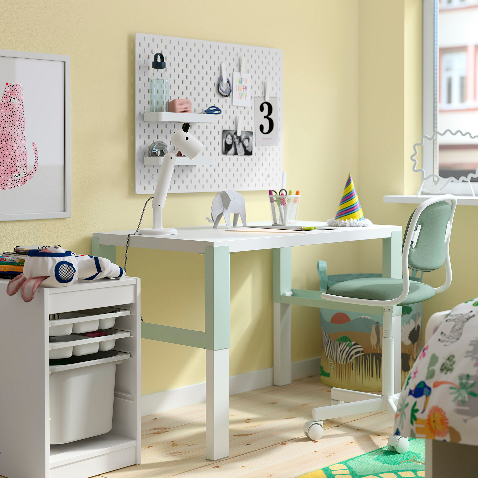 PÅHL desk