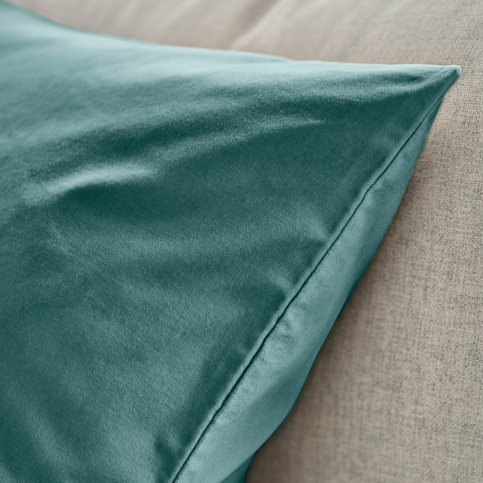 SANELA cushion cover