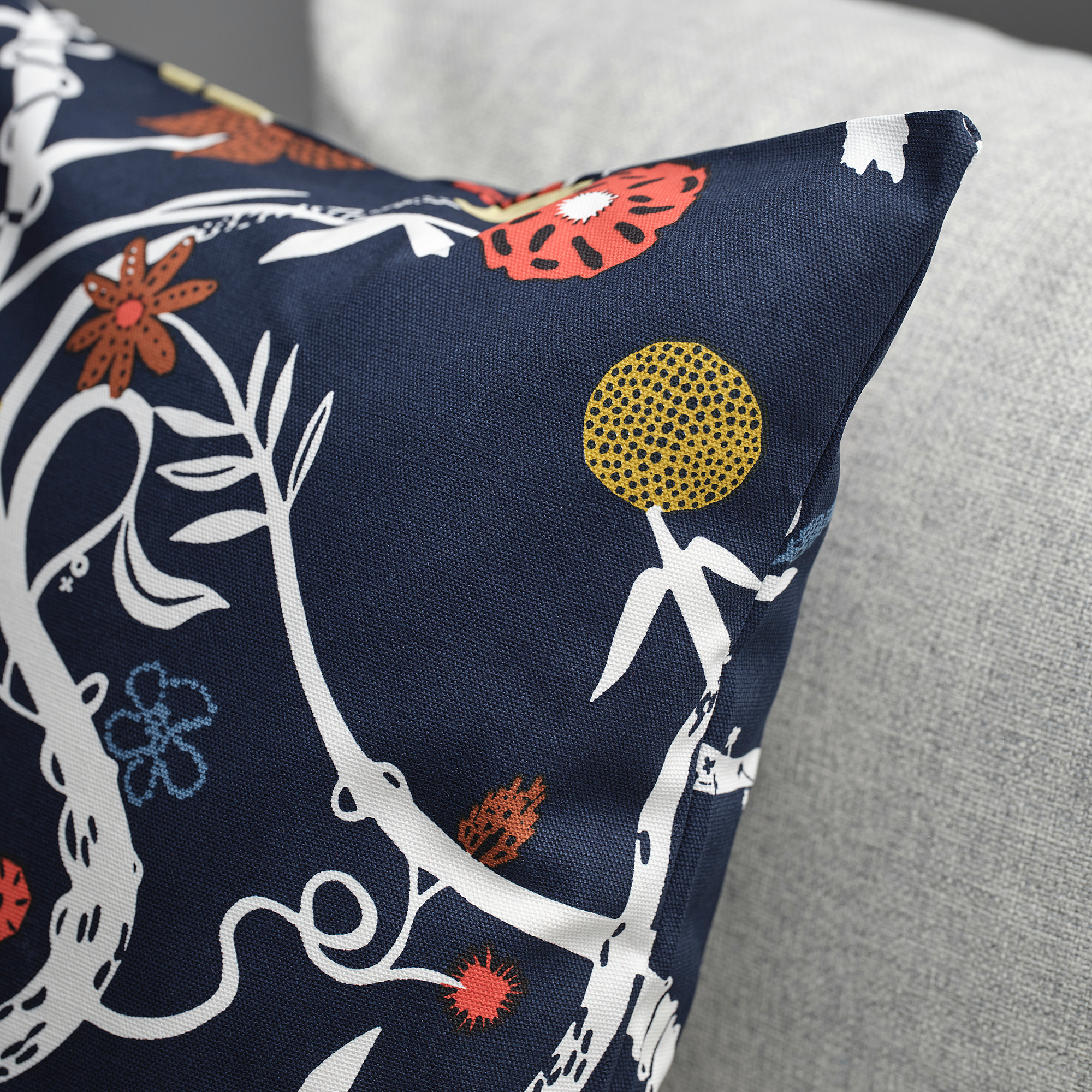 REVFINGERÖRT cushion cover