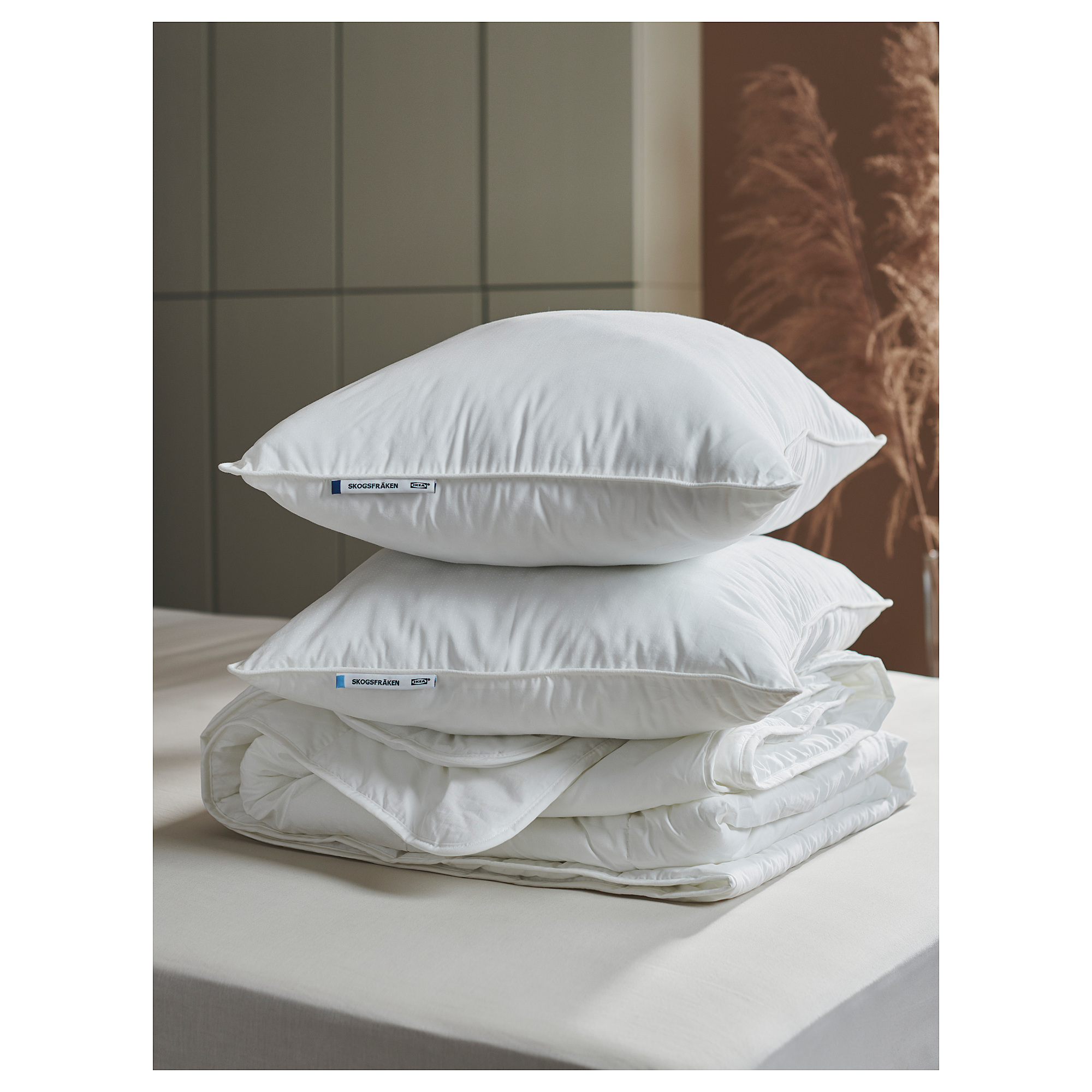 SKOGSFRÄKEN pillow, high