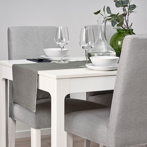 SVARTSENAP table-runner