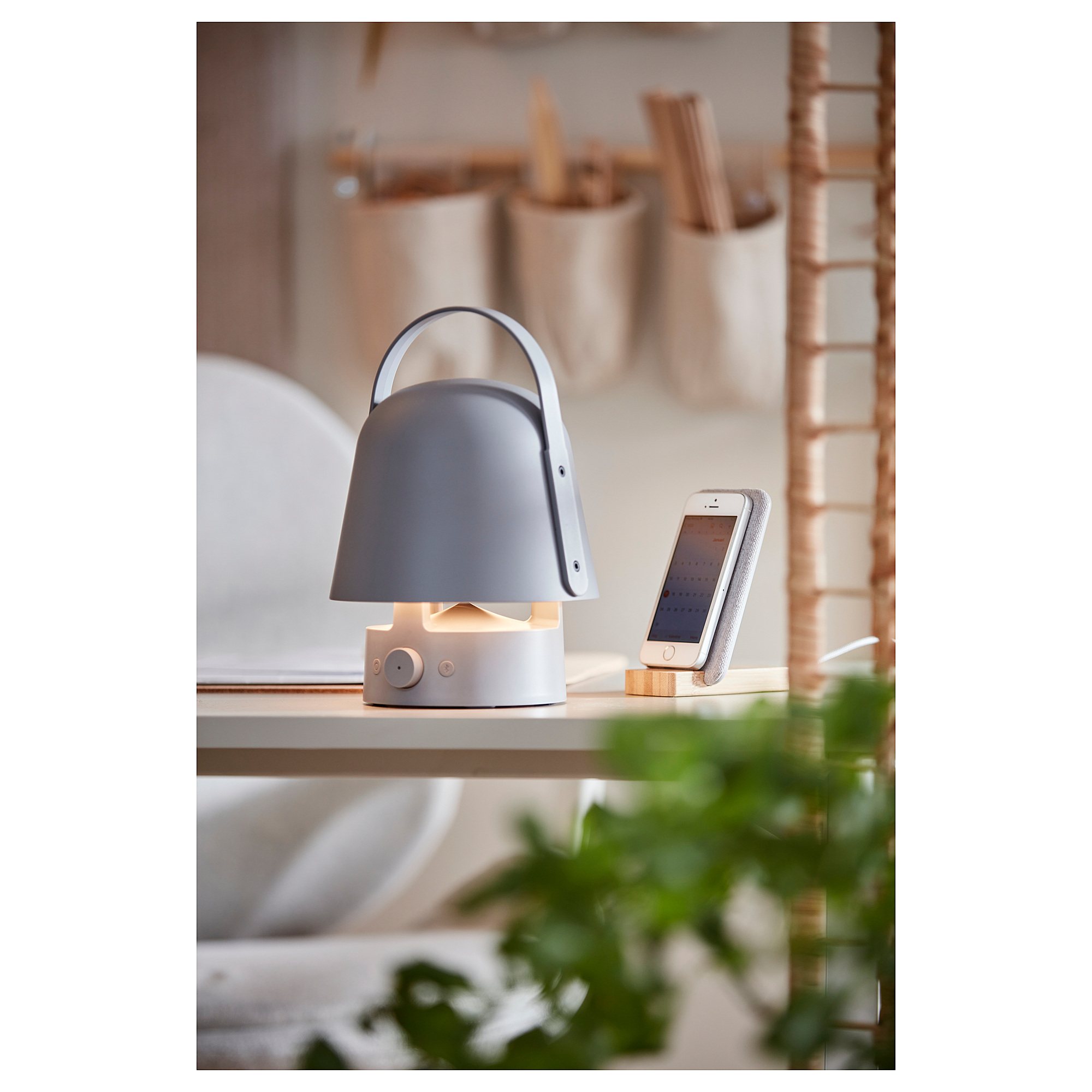 VAPPEBY bluetooth speaker lamp