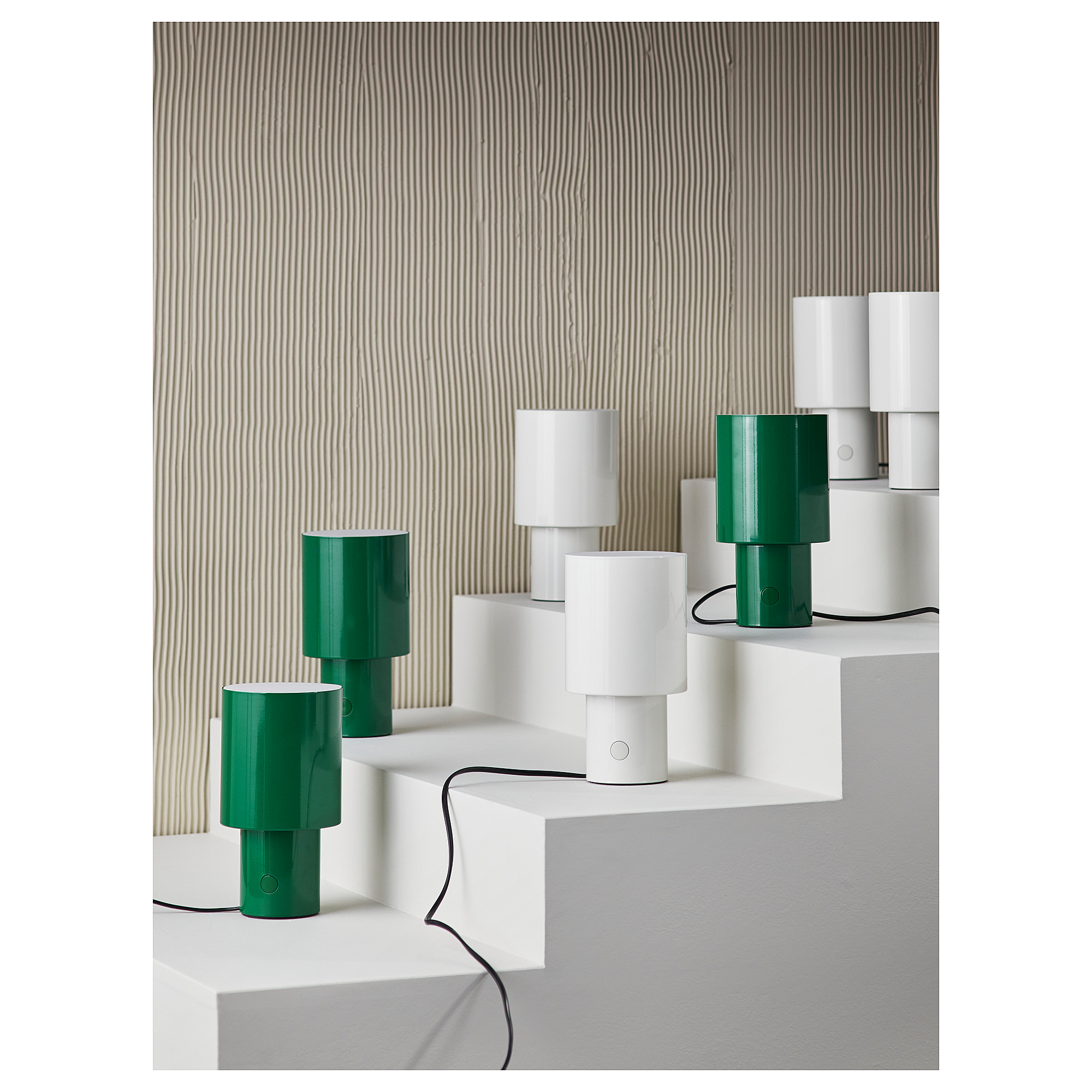 SPETSBOJ table lamp