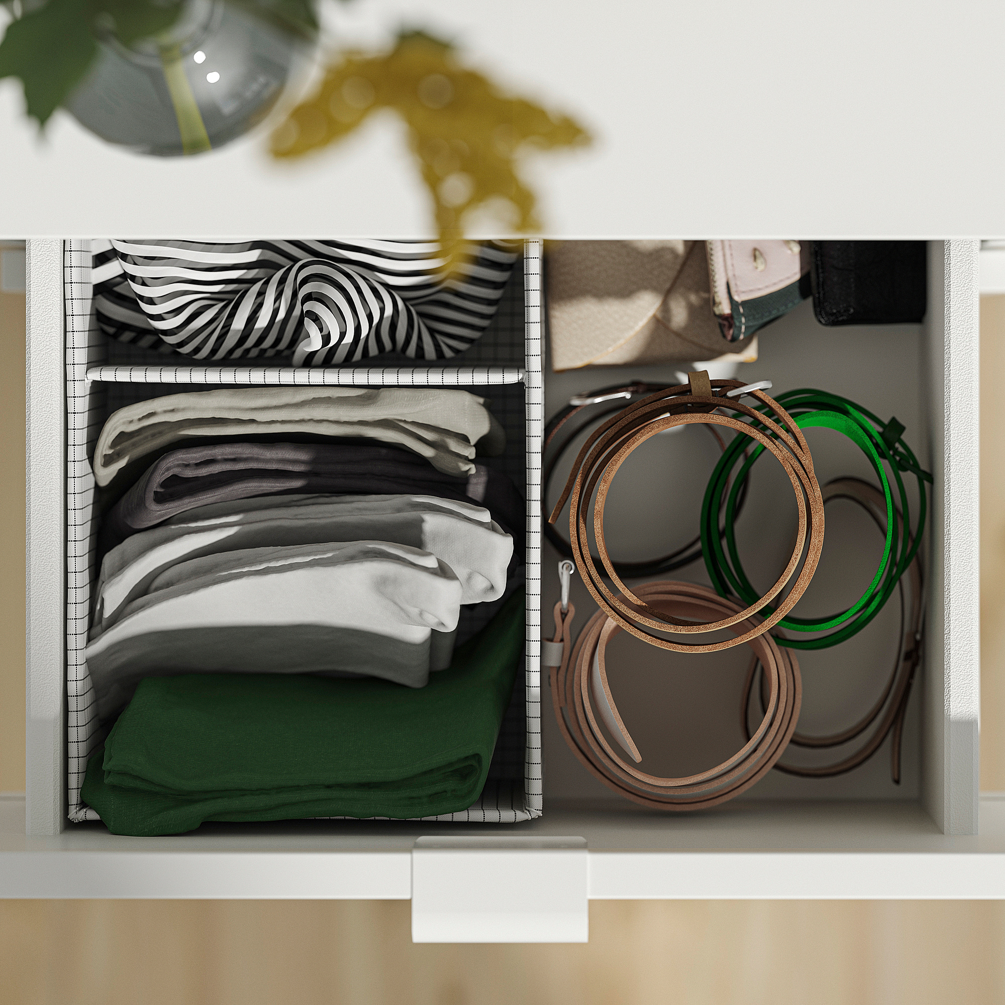 STUK box with compartments