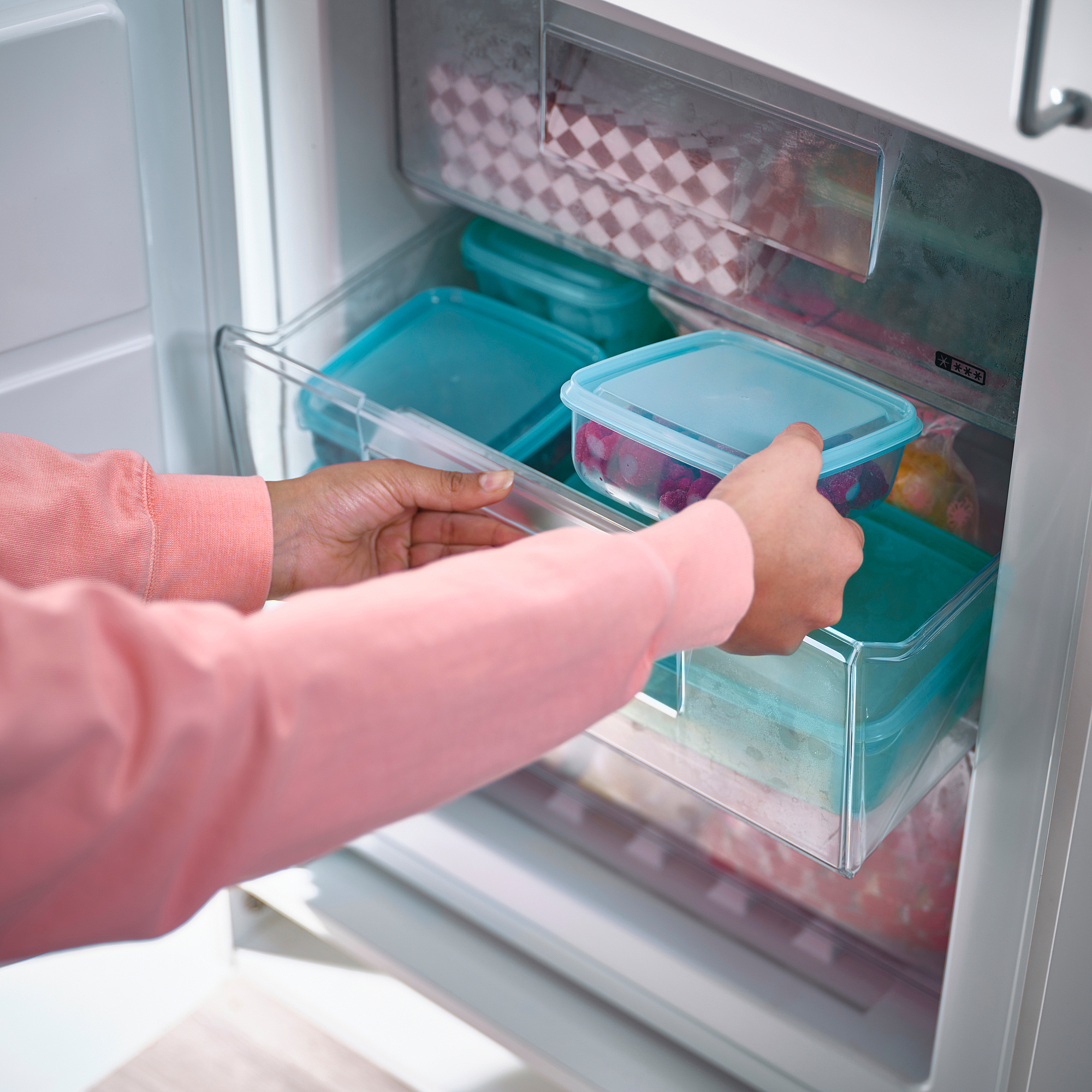 PRUTA food container with lid