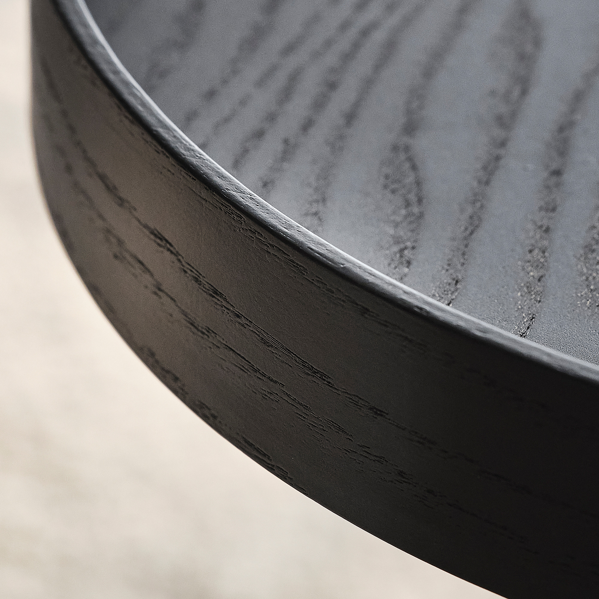 TRANERED side table