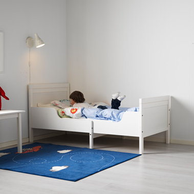 toddler bed