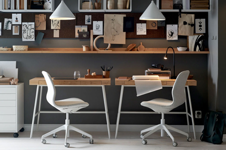 A smart, small home workspace in the hallway