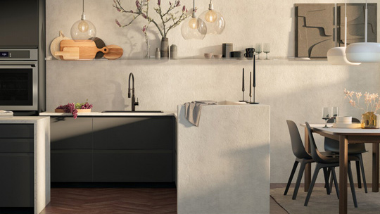 整齊實用，簡約不失型格的黑色廚房