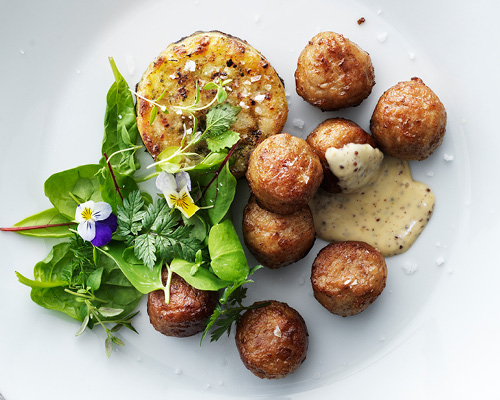 雞肉丸配蔬菜薯餅