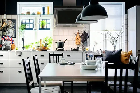 Home 6| One big family feast: an affordable combined kitchen and dining space