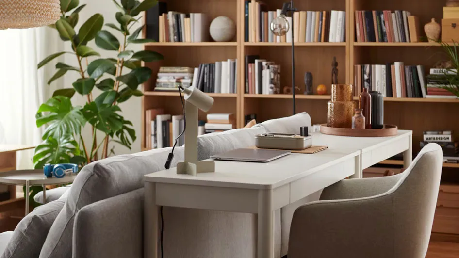 An earthy living space that unites productivity and relaxation